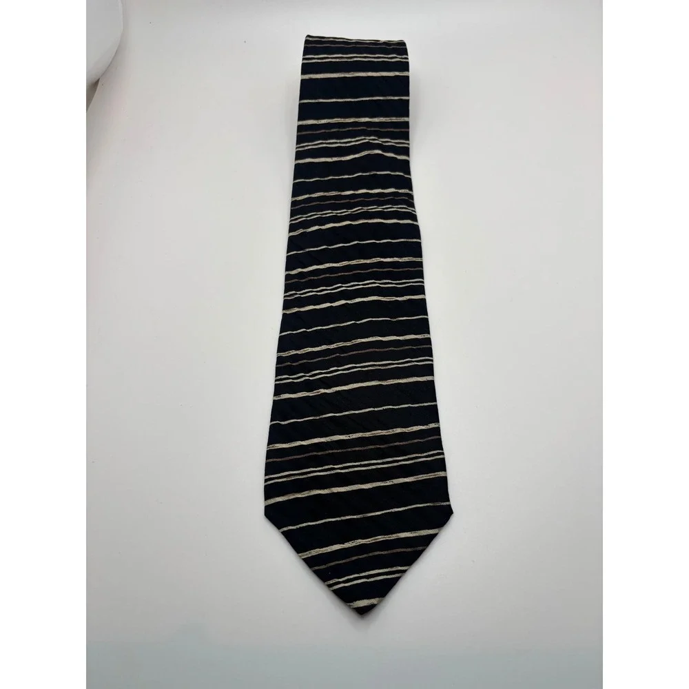 Alfani Uomo Mens Silk Necktie Black Tan Cream Horizontal Striped Made in Italy